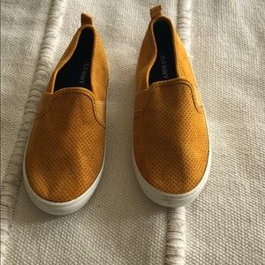 Old Navy Shoes - Shoes Old Navy Shoes - Shoes